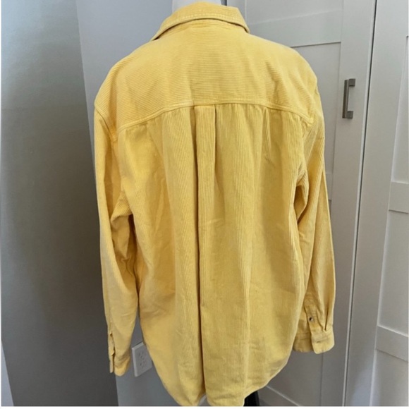 Urban Outfitters - Corduroy shirt/jacket in canary Yellow M - Picture 2 of 3